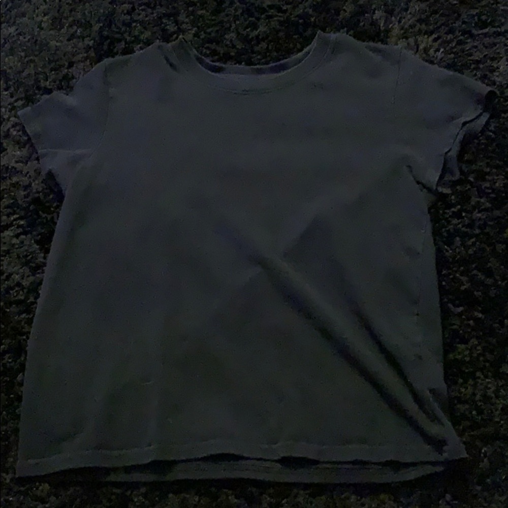 black urban outfitters t shirt